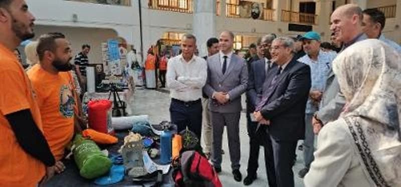 غليزان تفتتح معرض لتعزيز قطاع السياحة