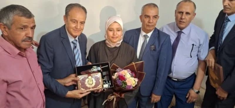 النعامة تحقق 2170 ناجحًا في بكالوريا 2026 وحادية فاطمة الزهراء تتفوق بمعدل 18.73
