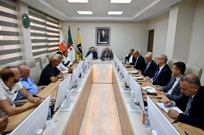 Naftal selects 13 foreign companies to purchase 3.5 million tire wheels starting September