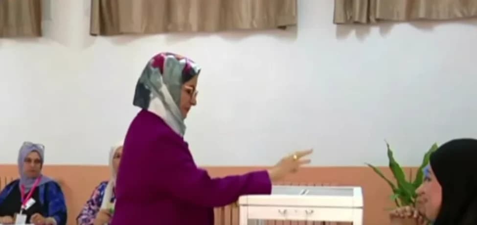 First Lady casts her vote