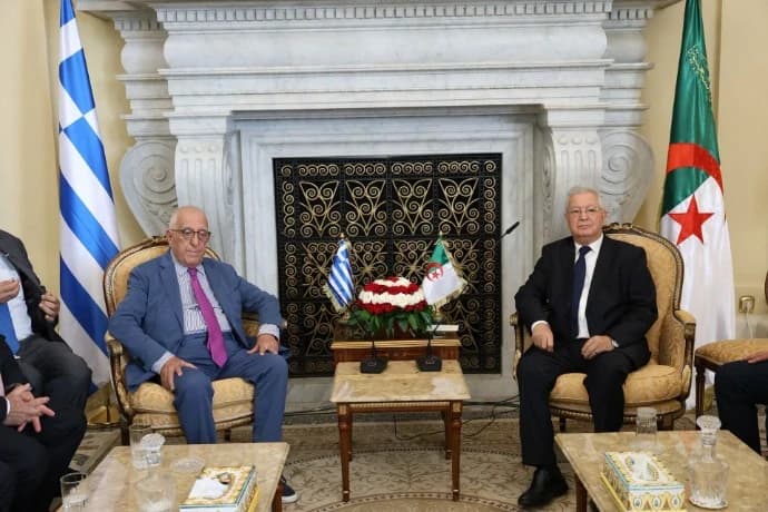 ناصري يلتقي رئيس البرلمان اليوناني