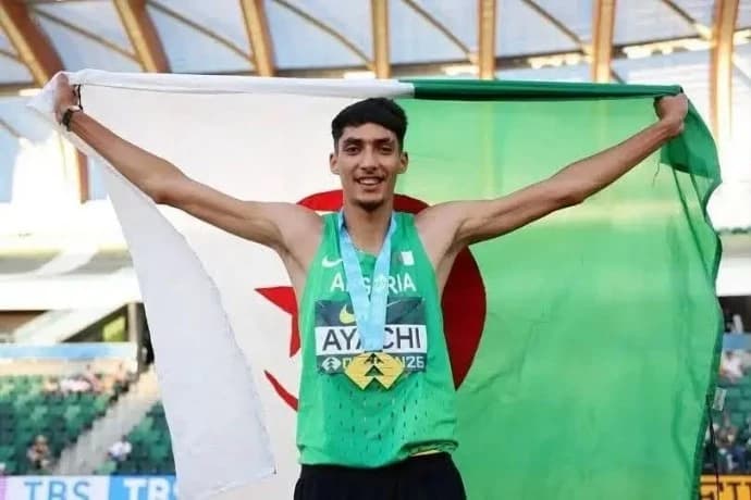يونس عياشي يفوز ببطولة العالم للشباب