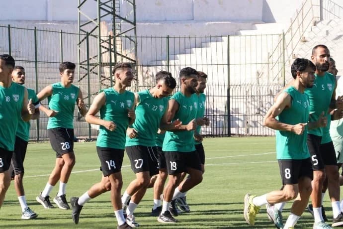 جمعية وهران تضيف 11 لاعبا وتحتفظ بثمانية