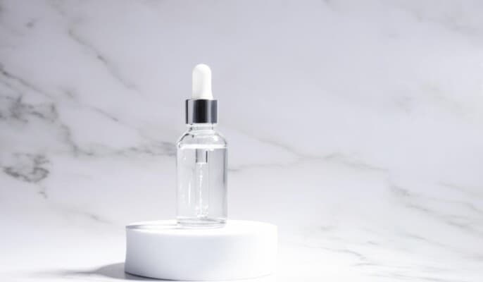 Key ingredients in 2026 anti-aging serums