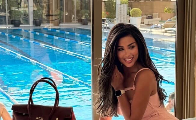 نجمة إيرانية ترد على إلغائها من الكويت