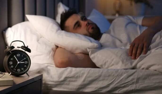 عادة بسيطة قبل النوم تمنحك بداية يوم أكثر نشاطًا