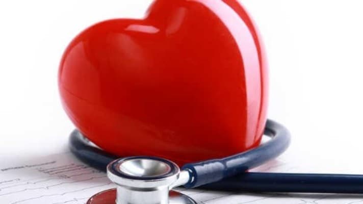 Heart surgeon explains why he stopped mouthwash