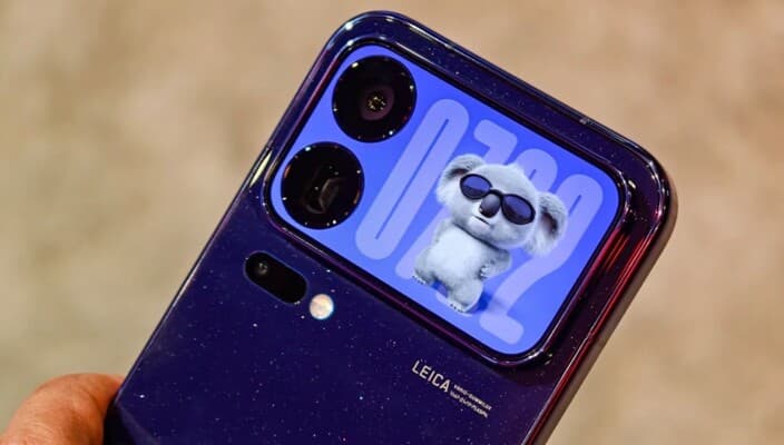 Xiaomi unveils phone with large battery and 200MP camera