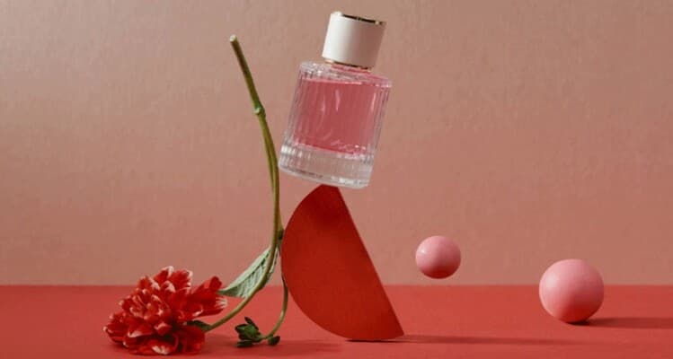 Why Do Some Perfumes Fade Fast