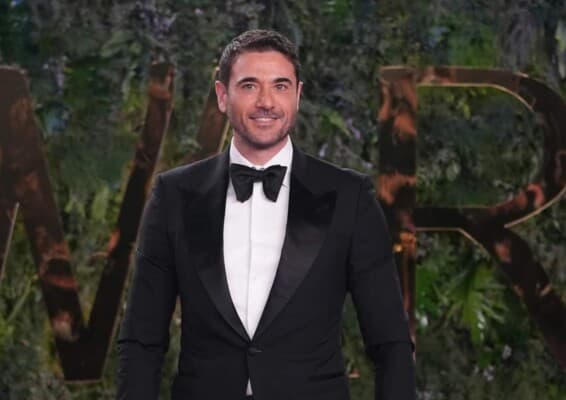 Tuba Büyüküstün and team honor Ahmed Ezz on birthday