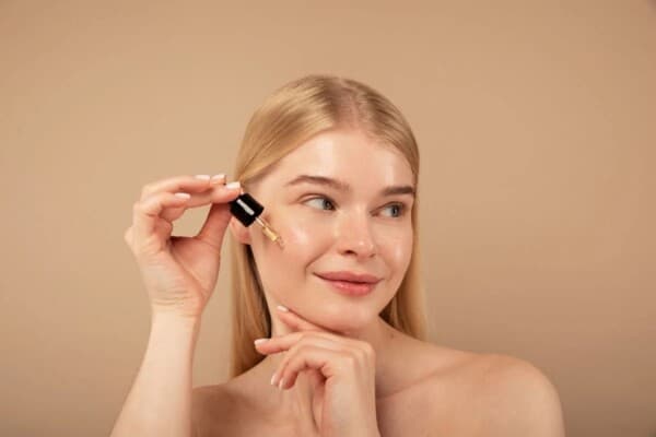 Summer Mistakes That Weaken Vitamin C Serum