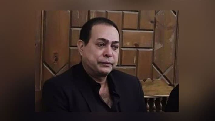 حكيم ينعى شقيقه بكلمات مؤثرة