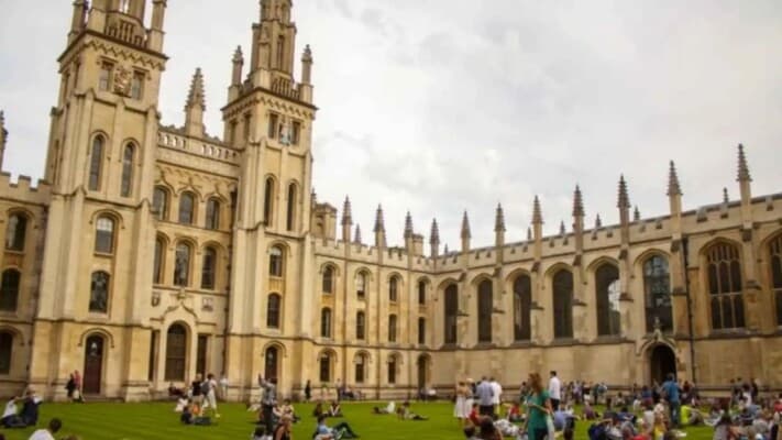 Oxford Museum to return remains to Naga