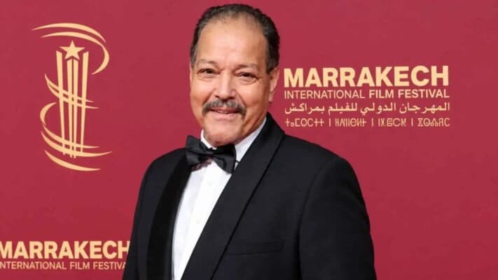 كاتب مغربي يستخدم الذكاء الاصطناعي لكتابه الجديد