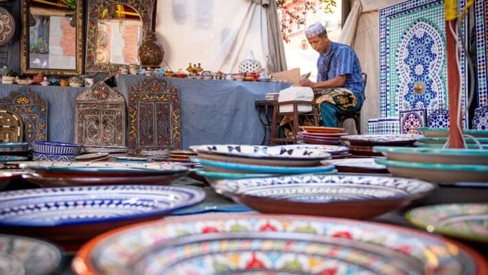 تاريخ طويل من فن الزليج المغربي