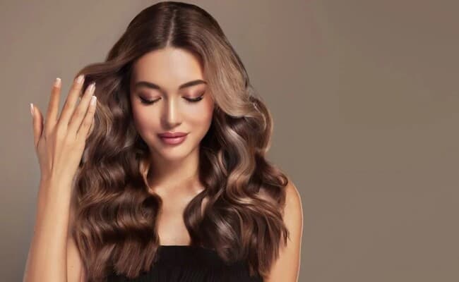Soft long hairstyles for 2026: Trendy and feminine look ideas