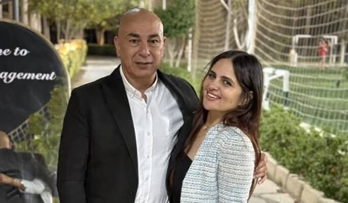 تسجيل يكشف سبب تمسك دان آدم بالطلاق