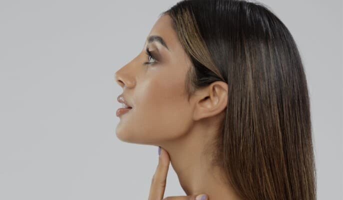 Reasons Behind Jawline Disappearance