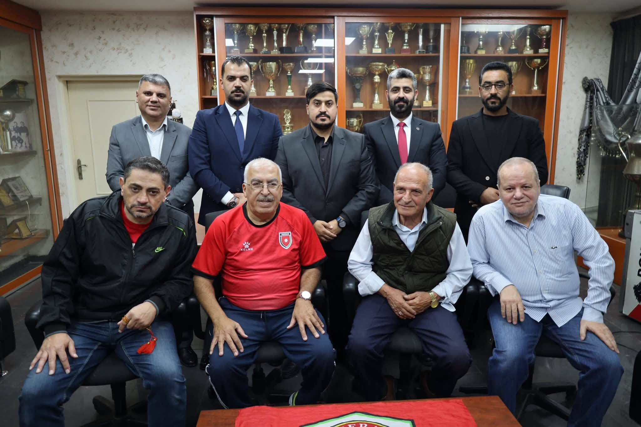الخصاونة رئيسا و3 أعضاء في هيئة نادي الجزيرة