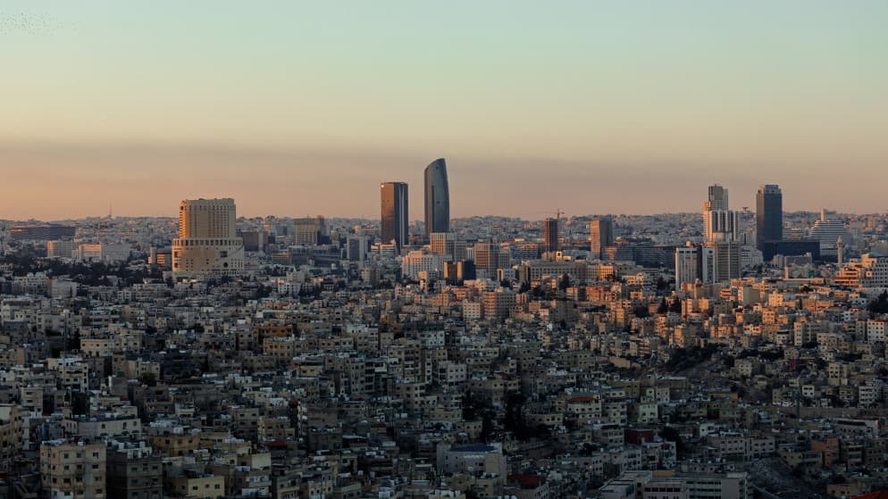درجات حرارة معتدلة بعد ارتفاع بسيط