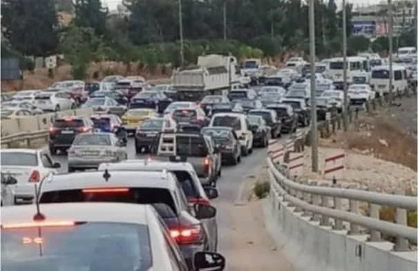 حادثان عند كلية لومينوس يسببان ازدحاما