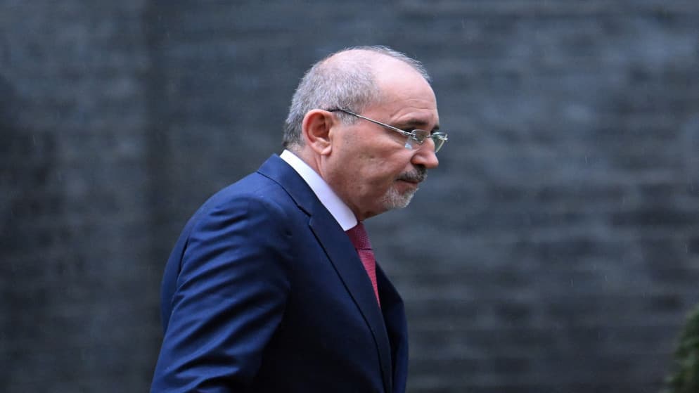 الصفدي يطالب إسرائيل بتحمل المسئولية
