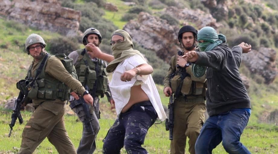 Settlers Intensify Ramallah Attacks