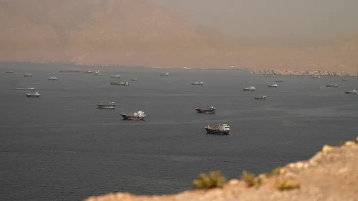 عمان وإيران تتفاوض لتحريك الحوار