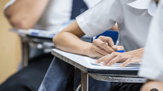 التربية تؤكد عدم صدور نتائج التوجيهي اليوم