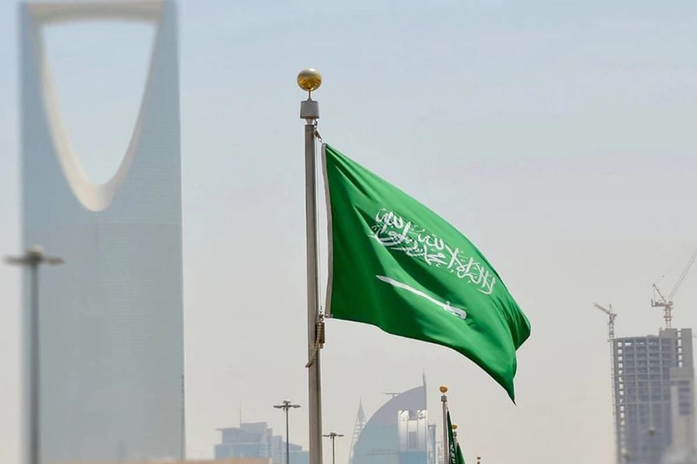 الدفاع المدني يعلن زوال المخاطر عن جازان وينبع