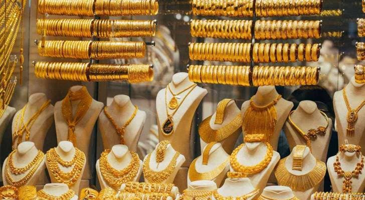 Local gold rates decline in second phase