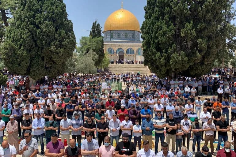 Over 70,000 Pray at Al-Aqsa Despite Restrictions