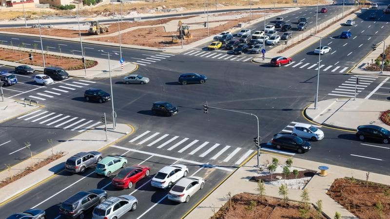 طقس معتدل حتى الاثنين وتراجع درجات الحرارة الثلاثاء