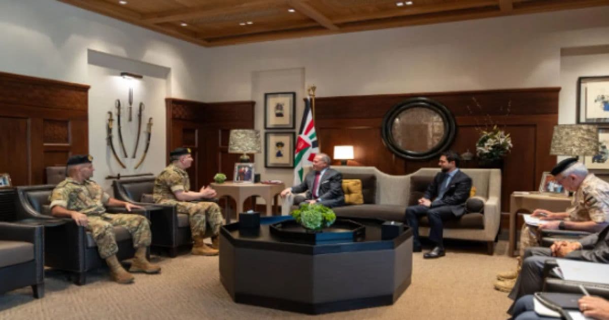 الملك يجرى لقاء مع قائد الجيش اللبناني ويؤكد دعم الأردن