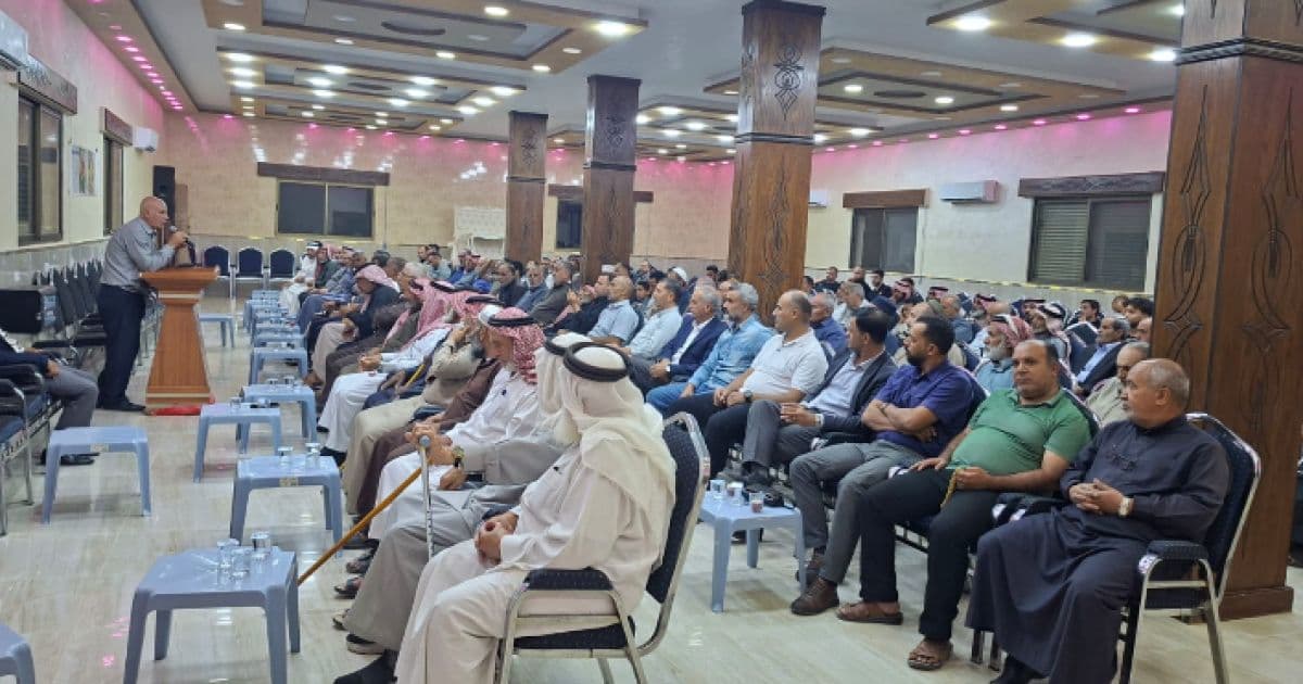 Al-Battoush tribes review land status in Al-Tayyiba