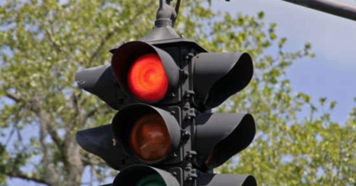 Red light violations cause 153 crashes in 2025