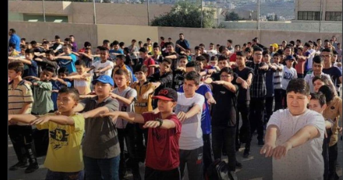 2.2 مليون طلاب يبدؤون الدراسة غدا