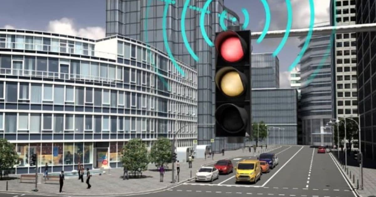 Smart Traffic Lights for Flow Management