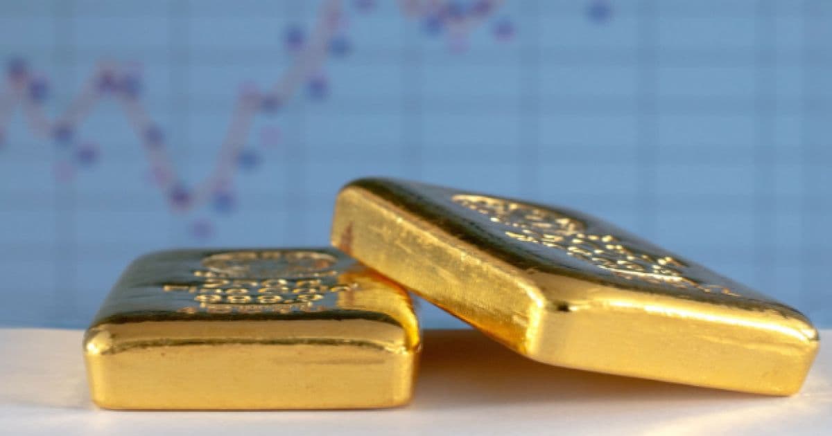الذهب ثابت وسط توقعات بالبقاء على الفائدة