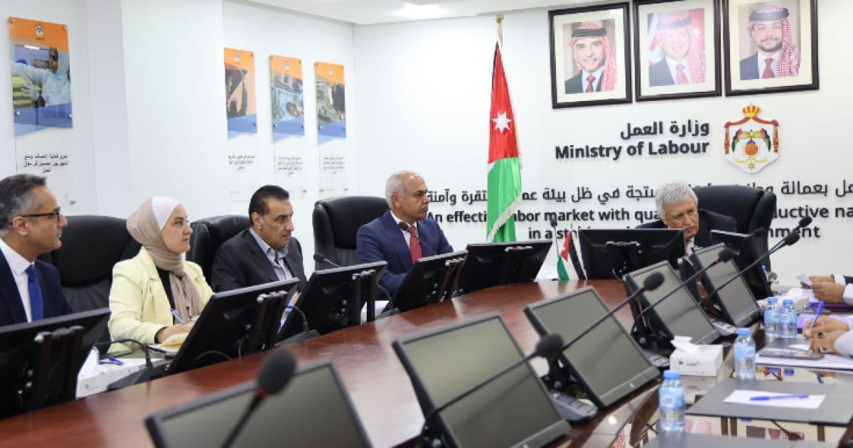 وزير العمل يلتقي نقابة مكاتب الاستقدام