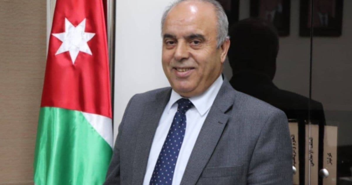 Education Minister to delay exam field distribution
