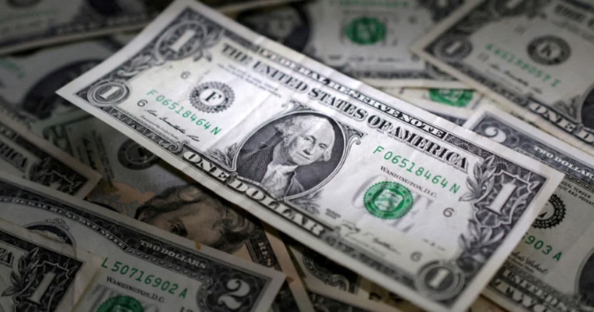 العراق تستقبل دفعة جديدة من الدولار