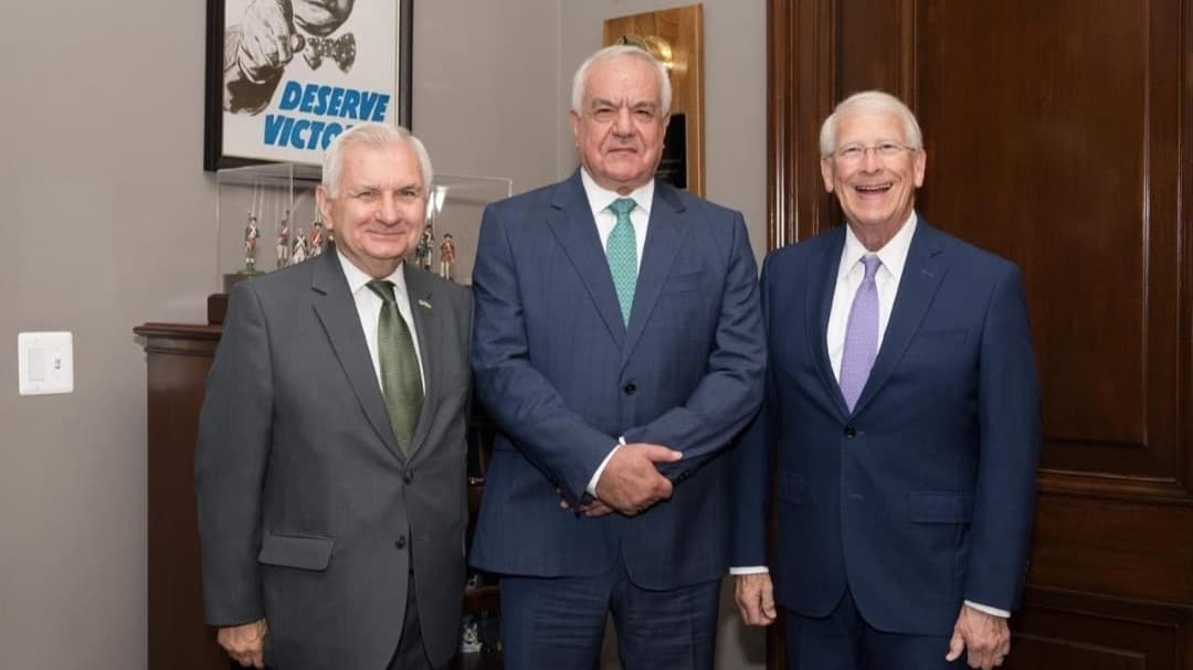 الحنيطي يلتقي رئيس لجنة القوات الأميركية