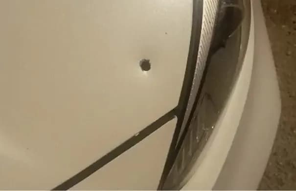 عناية إلهية تنجي عائلة من إصابة