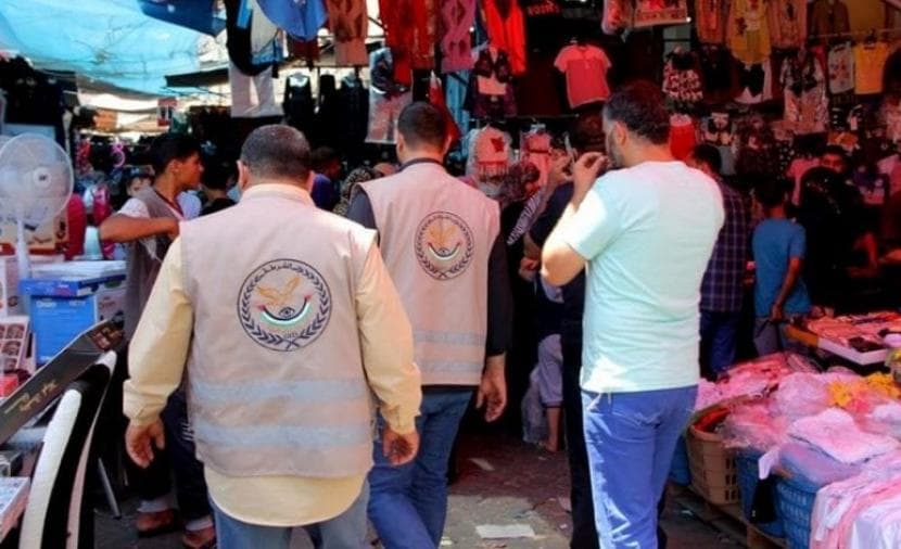 حملة لإتلاف أطنان من الفواكه والخضروات في خان يونس