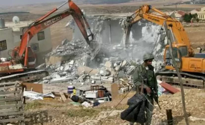 Nahalin houses demolition by occupation