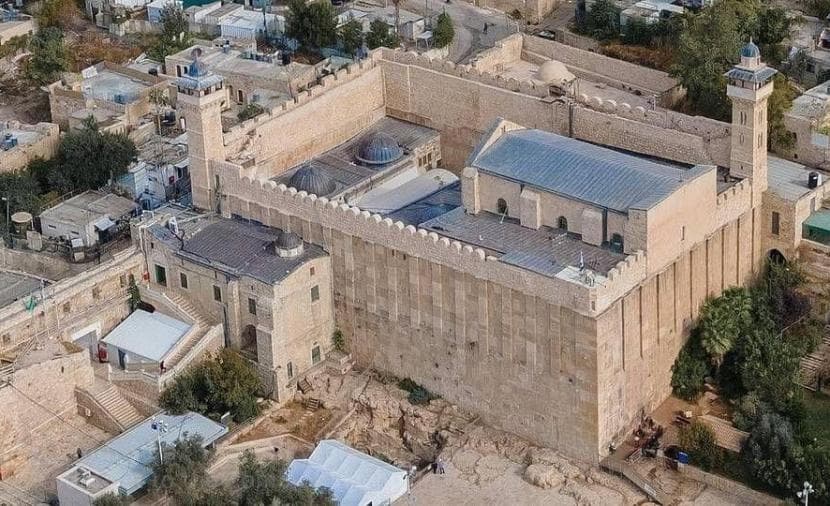 Hamas Opposes Ibrahimi Mosque Closure
