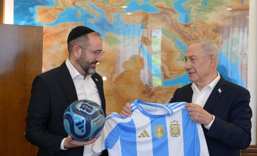 World Cup politics: Occupation backs Argentina