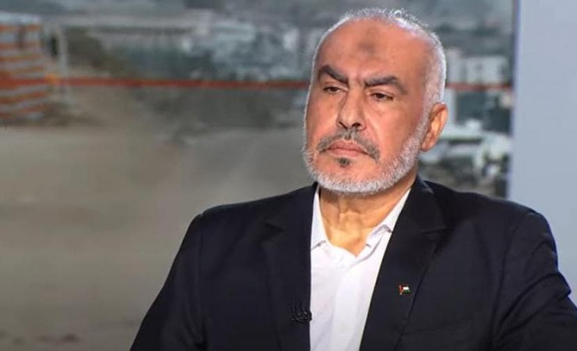حمد يؤكد تقديم تنازلات لإنقاذ الشعب وربط السلاح بالانسحاب