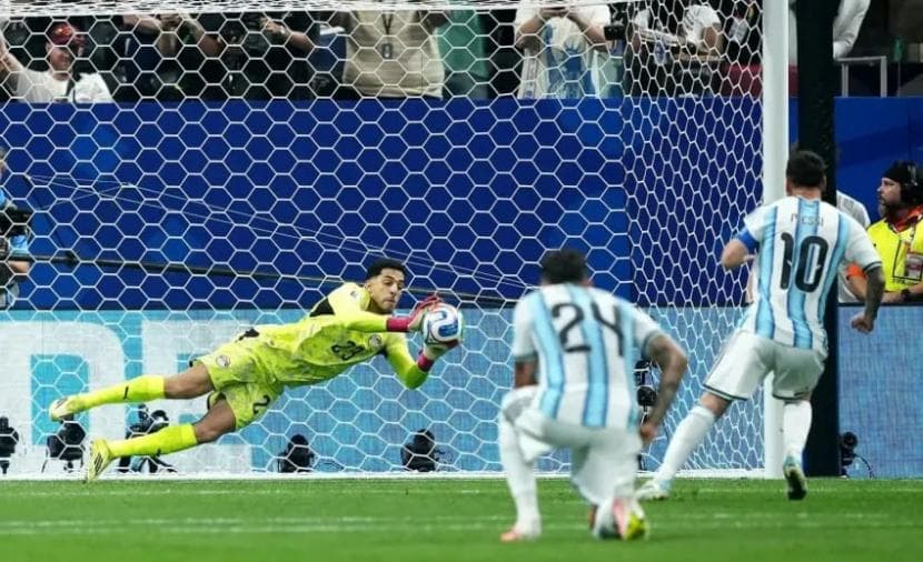 Shoubir impresses top Spanish coach